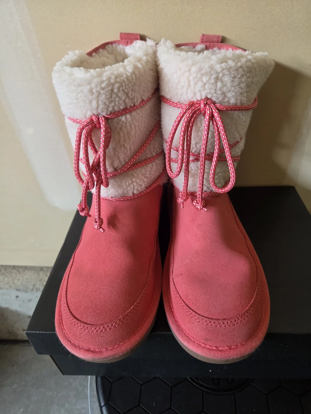 Koolaburra By UGGs Pink Faux-Shearling Lace-Up Kids Boots
